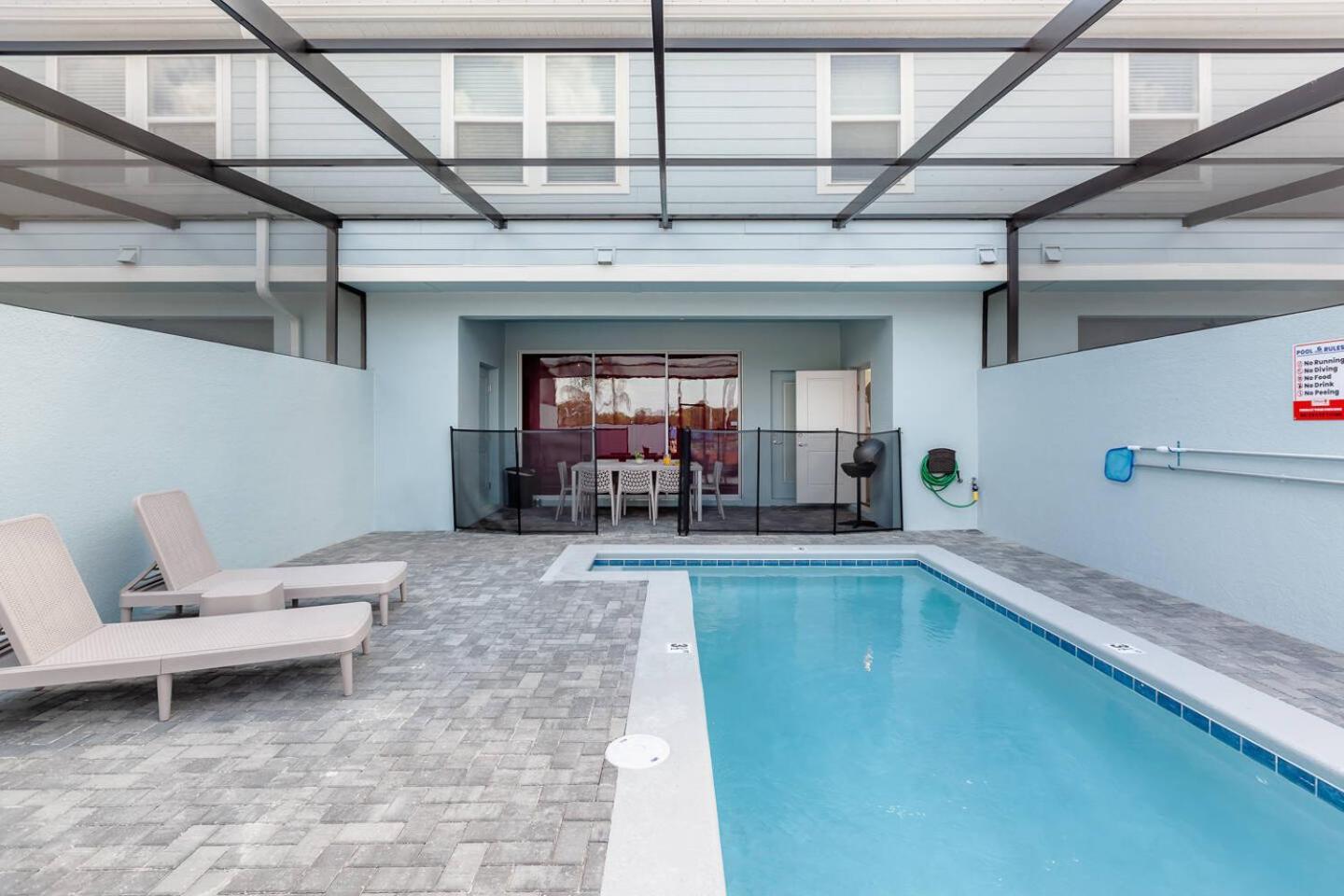 Private Pool Game Room In Resort With Clubhouse Davenport Exterior photo